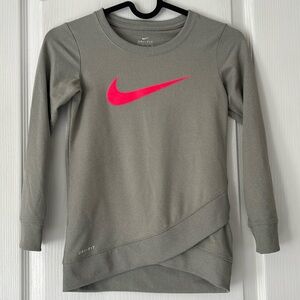 Girls Gray Nike Dri-Fit Long Sleeve Sweater, Size 6 M